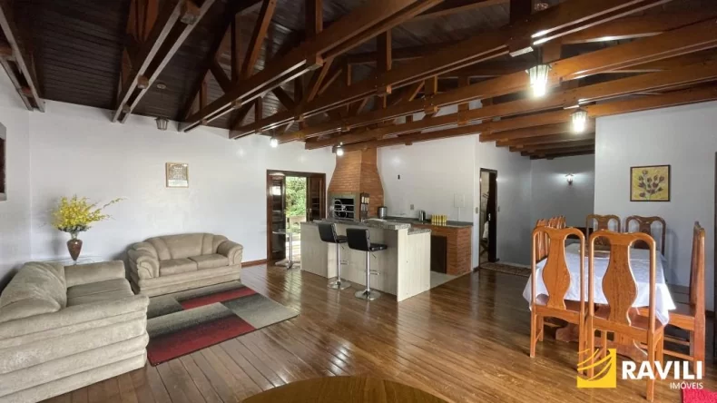 Linda Casa no Cruzeiro do Sul