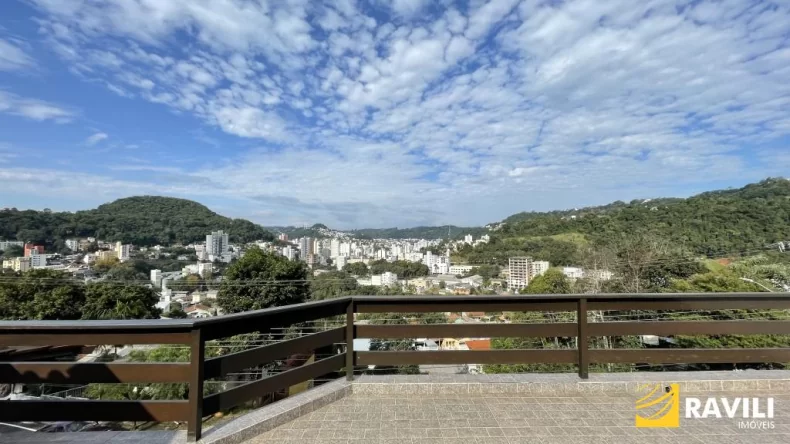 Linda Casa no Cruzeiro do Sul