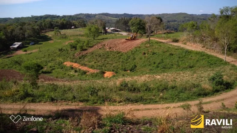 Terreno em Frente ao Lago da Hidrelétrica (Celso Ramos - SC) 