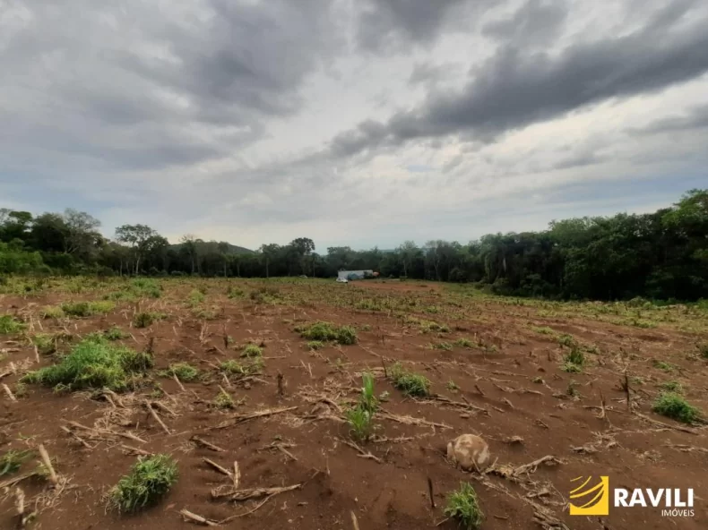 Terreno em Frente ao Lago da Hidrelétrica (Celso Ramos - SC) 