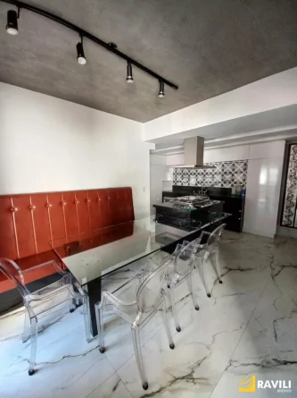 Ótimo Apartamento Semi Mobiliado Para Locação