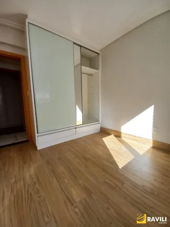 Ótimo Apartamento Semi Mobiliado Para Locação