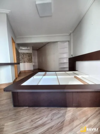 Ótimo Apartamento Semi Mobiliado Para Locação