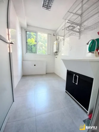 Ótimo Apartamento Semi Mobiliado Para Locação