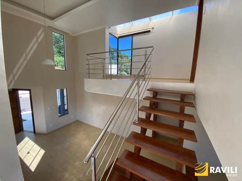 Linda Casa para Venda 