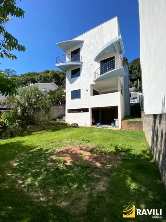 Linda Casa para Venda 