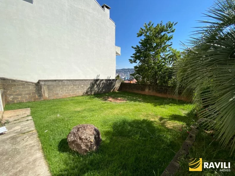 Linda Casa para Venda 