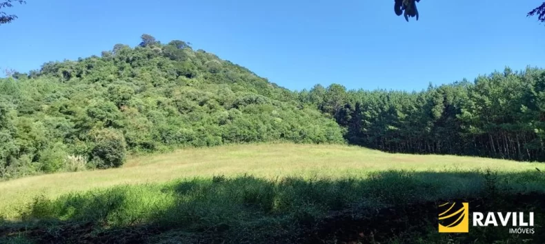 Área Próximo ao Centro de Água Doce!