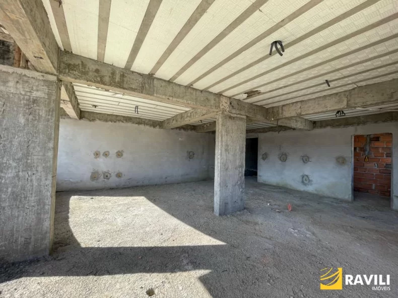 Apartamento na Planta no Ed. Malasia Towers!