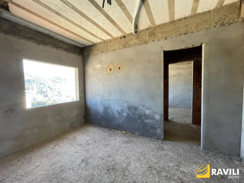 Apartamento na Planta no Ed. Malasia Towers!