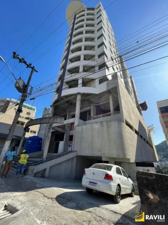 Apartamento na Planta no Ed. Malasia Towers!