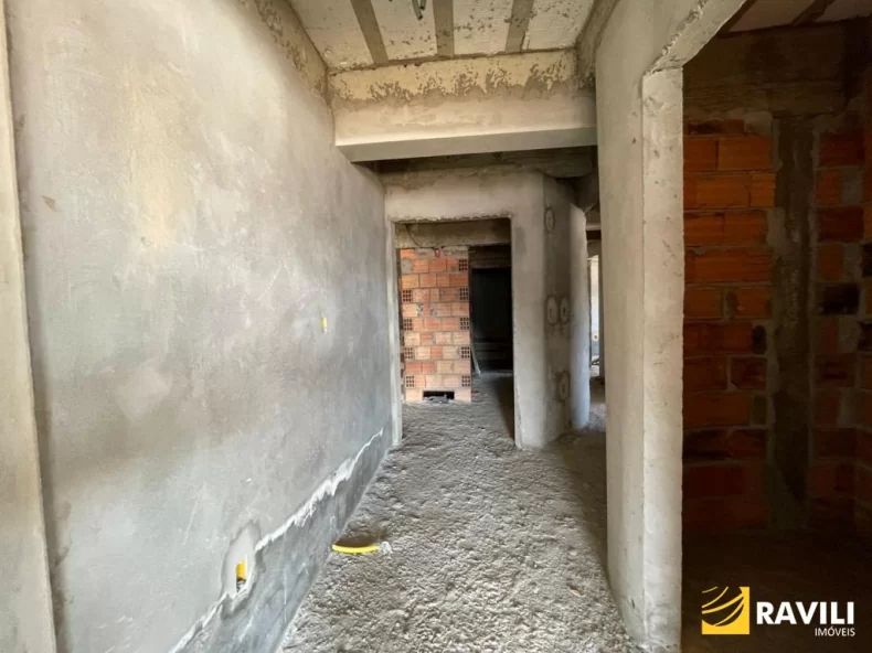 Apartamento na Planta no Ed. Malasia Towers!