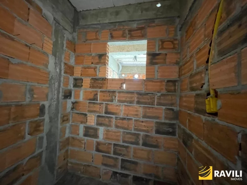 Apartamento na Planta no Ed. Malasia Towers!