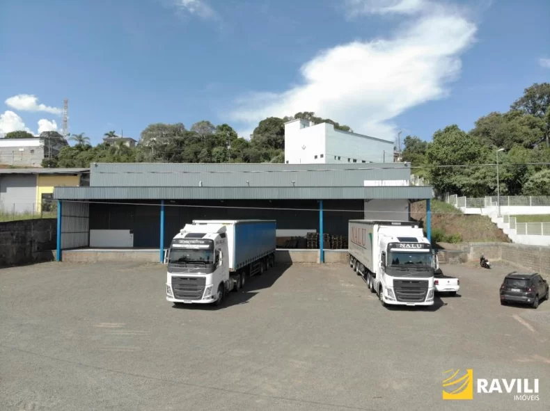 Barracão para Locação.
