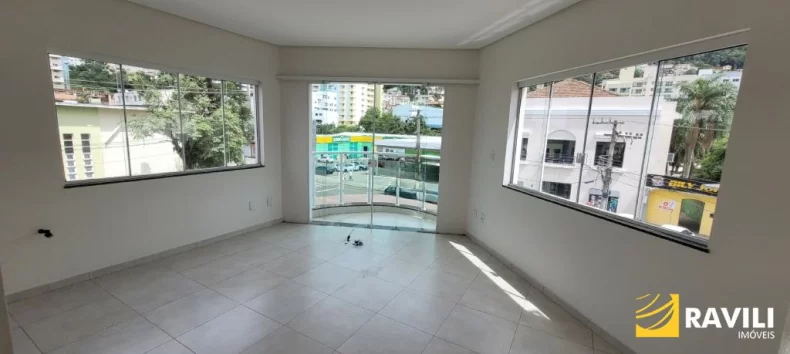 Ambiente Profissional: Sala Comercial para Locação 