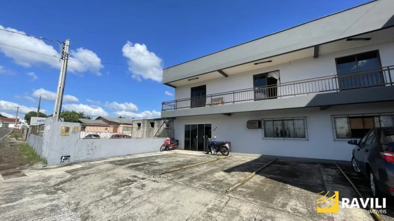 Barração com 500m² e Escritório/Estacionamento 300m² para Locação no Bairro Rupp!