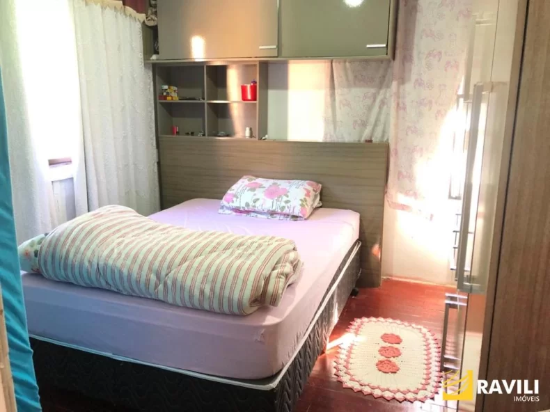 Casa a Venda no Bairro Santo Antônio, com Dois Pavimentos Sendo que a Parte Inferior Comporta uma Locação.