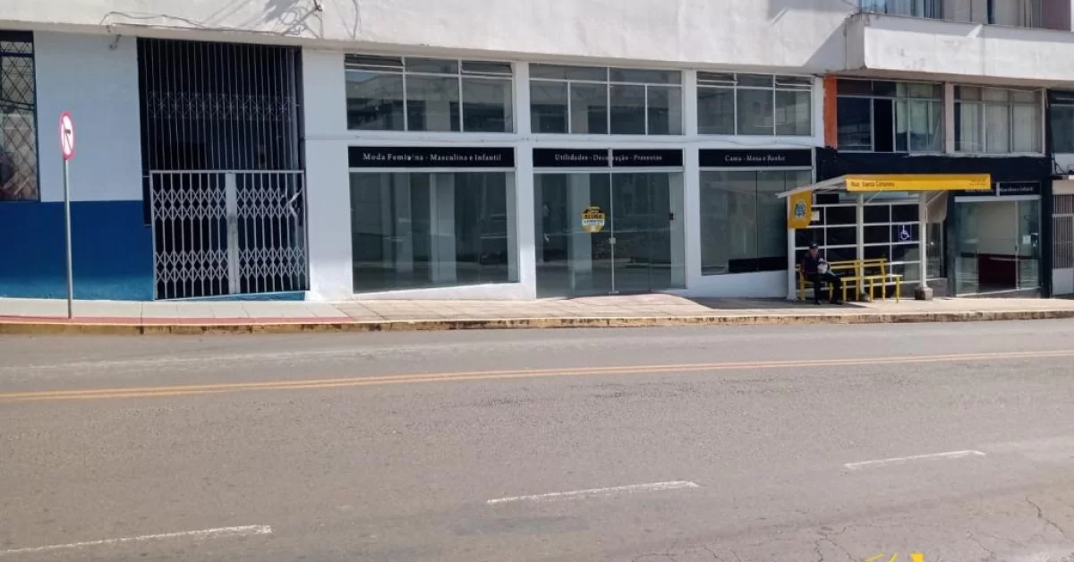 Sala Comercial para Locação no Centro de Herval D Oeste!