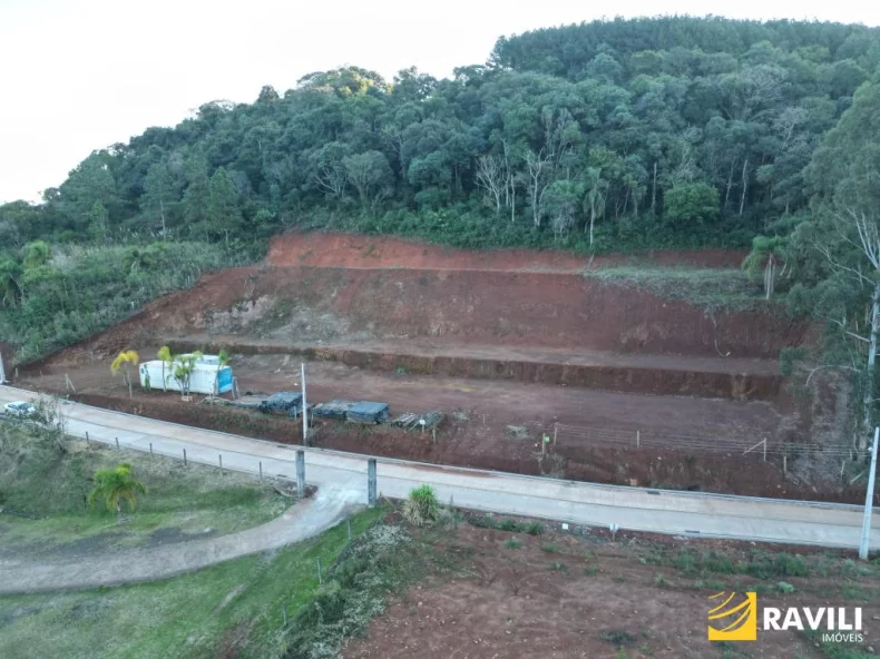 Terreno para Venda com 6009m² no Bairro Santa Tereza!