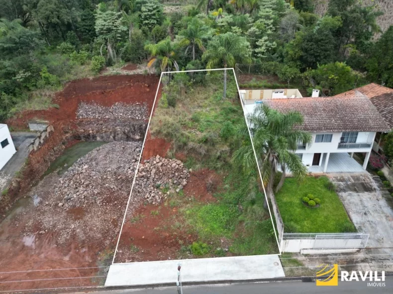 Terreno à Venda na Rua Antonio Nunes Varela, Bairro Vila Pedrini, Joaçaba.
