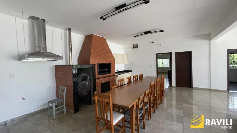 Belíssima Casa para Venda  e Locação  no Bairro Flor da Serra!