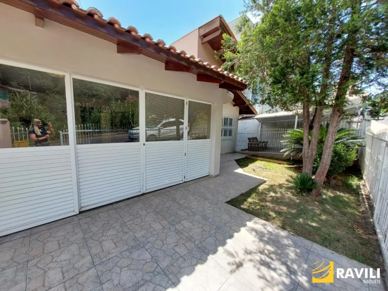 Casa para Alugar, Parte Superior!