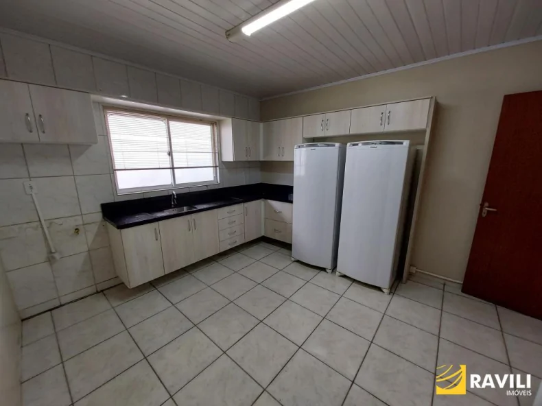 Casa para Alugar, Parte Superior!