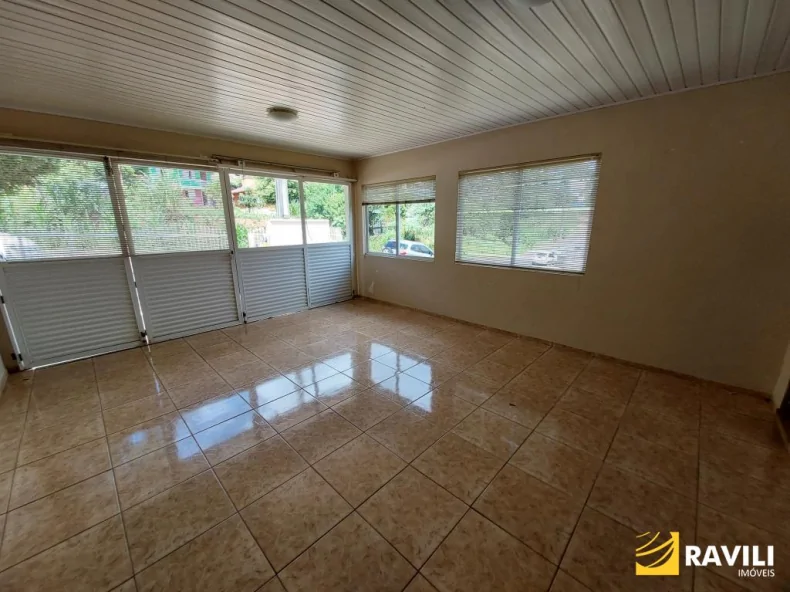 Casa para Alugar, Parte Superior!