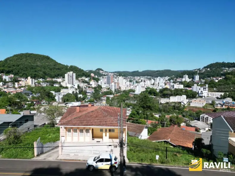 Ótimo Terreno à Venda no Bairro Cruzeiro do Sul!