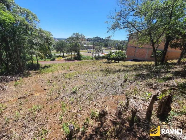 Terreno à Venda em Joaçaba 660m² com 22m de Frente!