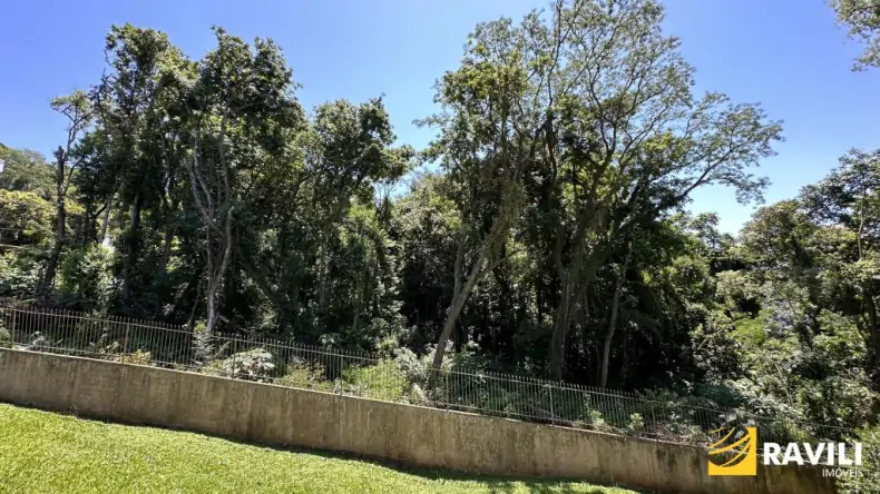 Casa Incrível com 469,00 m² de Área Construida e 3.250,00 m² de Terreno!