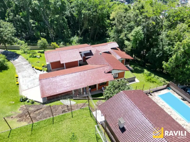 Casa Incrível com 469,00 m² de Área Construida e 3.250,00 m² de Terreno!