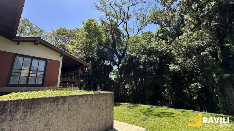 Casa Incrível com 469,00 m² de Área Construida e 3.250,00 m² de Terreno!