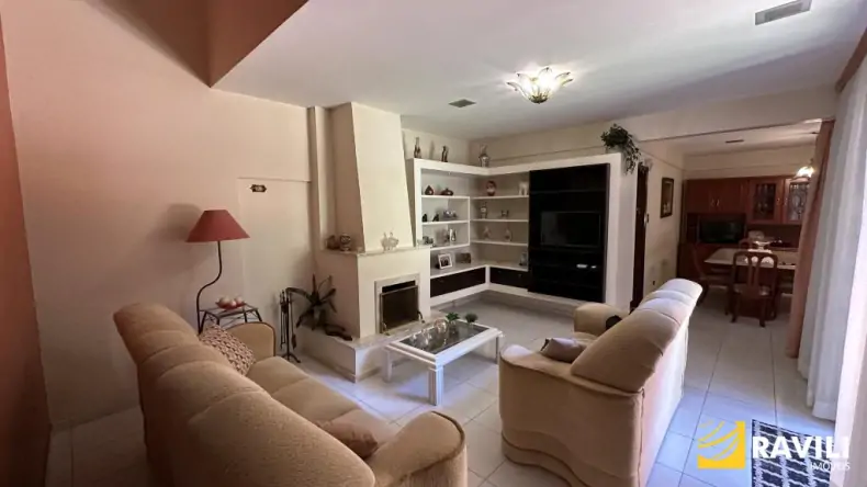 Casa Incrível com 469,00 m² de Área Construida e 3.250,00 m² de Terreno!