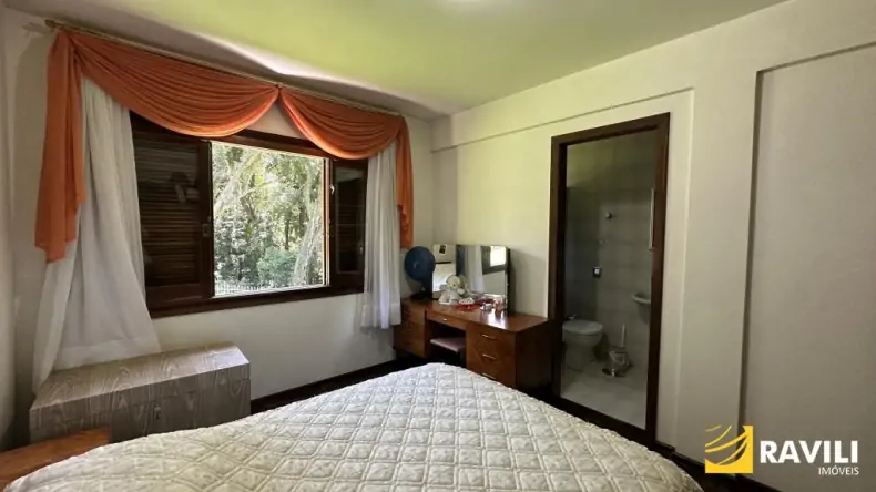 Casa Incrível com 469,00 m² de Área Construida e 3.250,00 m² de Terreno!