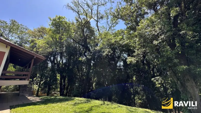 Casa Incrível com 469,00 m² de Área Construida e 3.250,00 m² de Terreno!