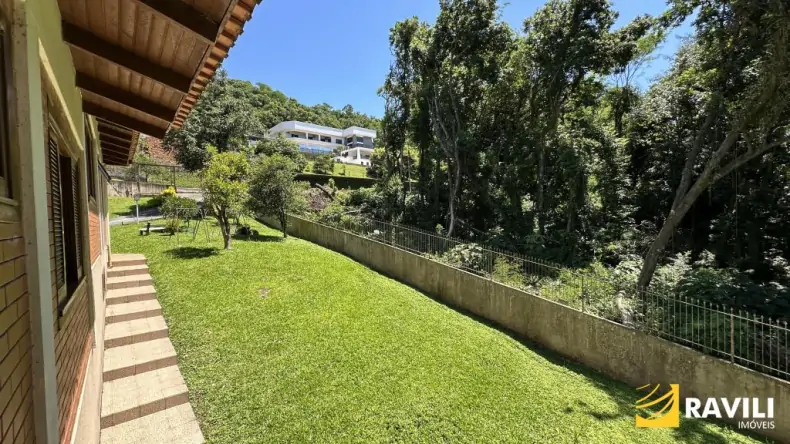 Casa Incrível com 469,00 m² de Área Construida e 3.250,00 m² de Terreno!