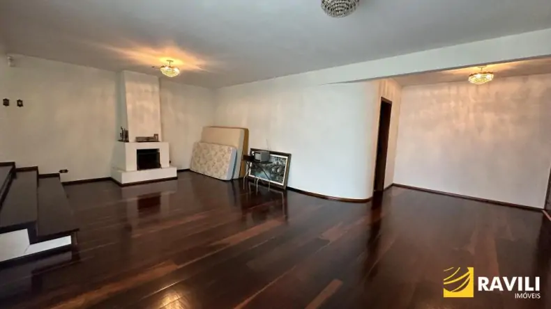 Casa Incrível com 469,00 m² de Área Construida e 3.250,00 m² de Terreno!