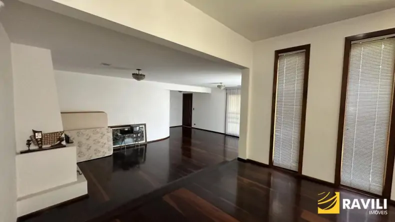 Casa Incrível com 469,00 m² de Área Construida e 3.250,00 m² de Terreno!