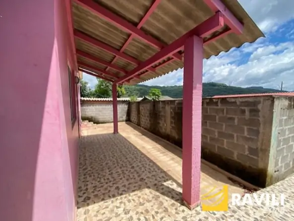 Kitnet de Fundos para Locação no Loteamento Morada do Sol!