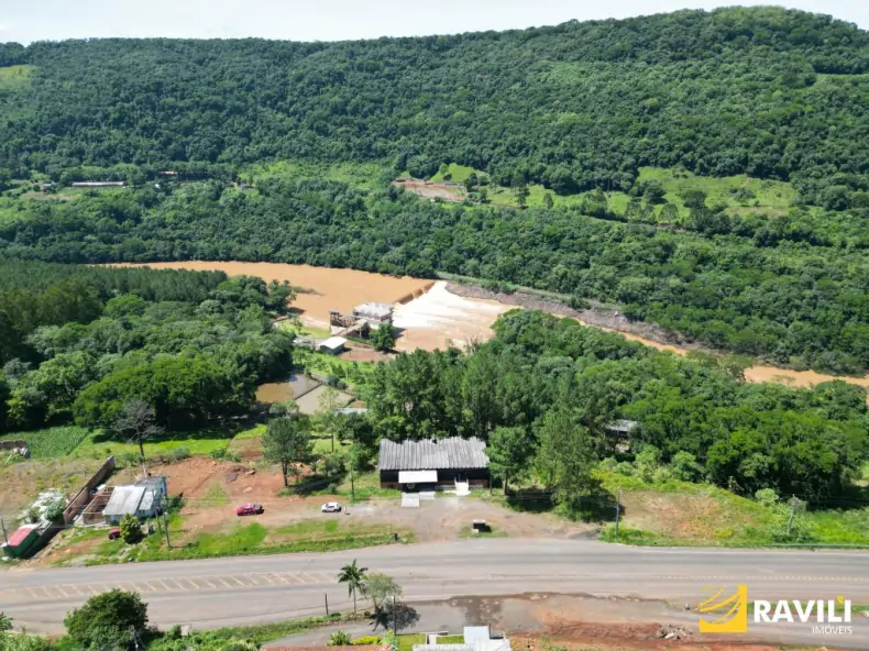 Salão de Eventos Disponível para Locação em Luzerna.