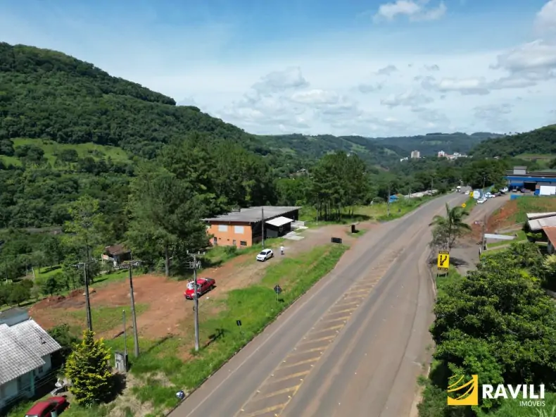 Salão de Eventos Disponível para Locação em Luzerna.