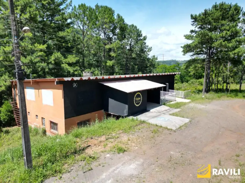 Salão de Eventos Disponível para Locação em Luzerna.