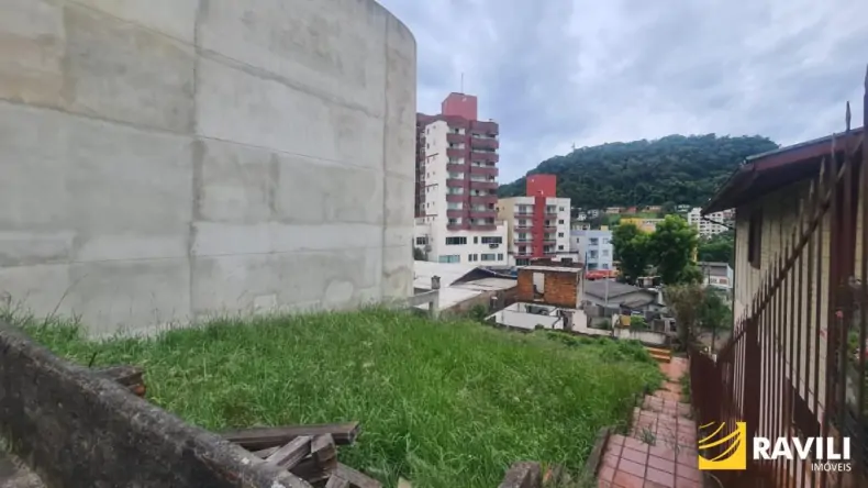 Terreno para Locação no Centro de Herval d'Oeste! 