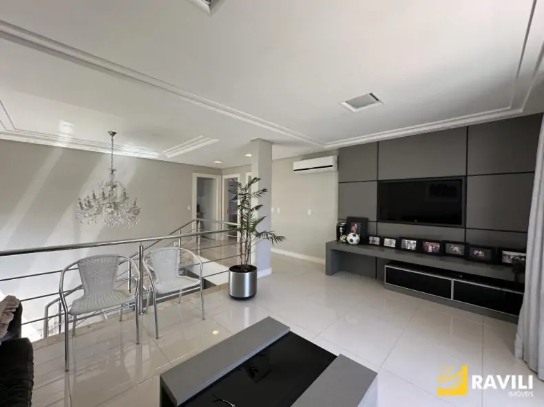 Belíssima Casa em Luzerna à Venda.