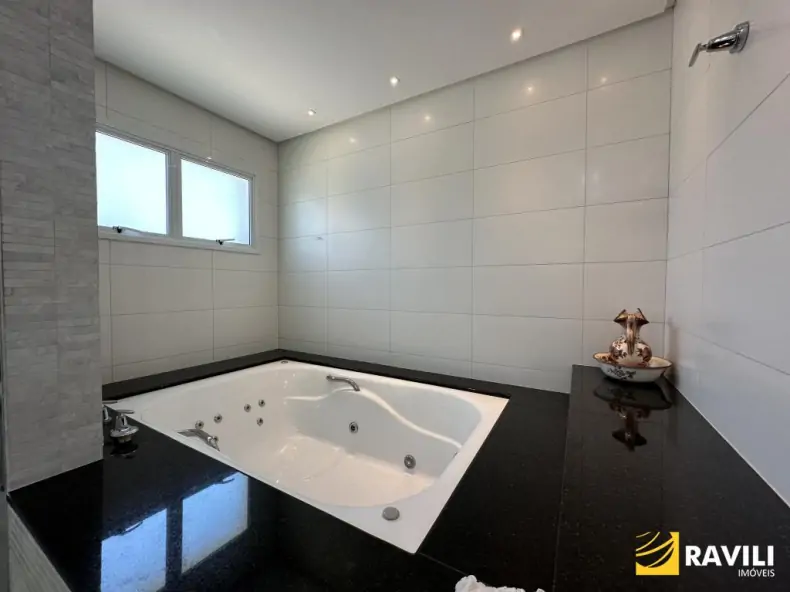 Belíssima Casa em Luzerna à Venda.