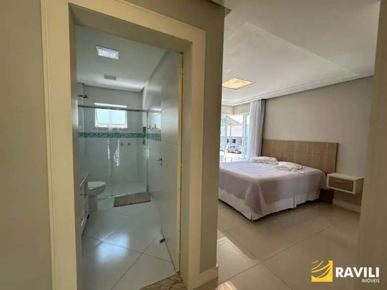 Belíssima Casa em Luzerna à Venda.