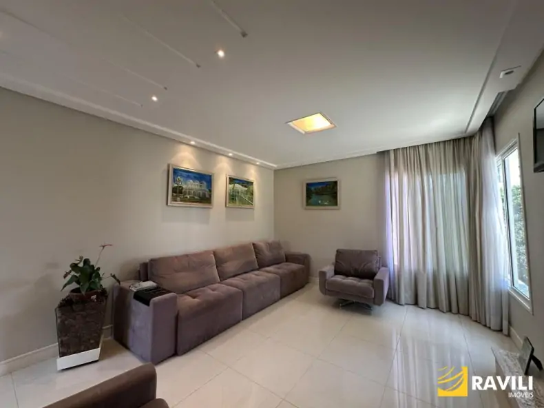 Belíssima Casa em Luzerna à Venda.