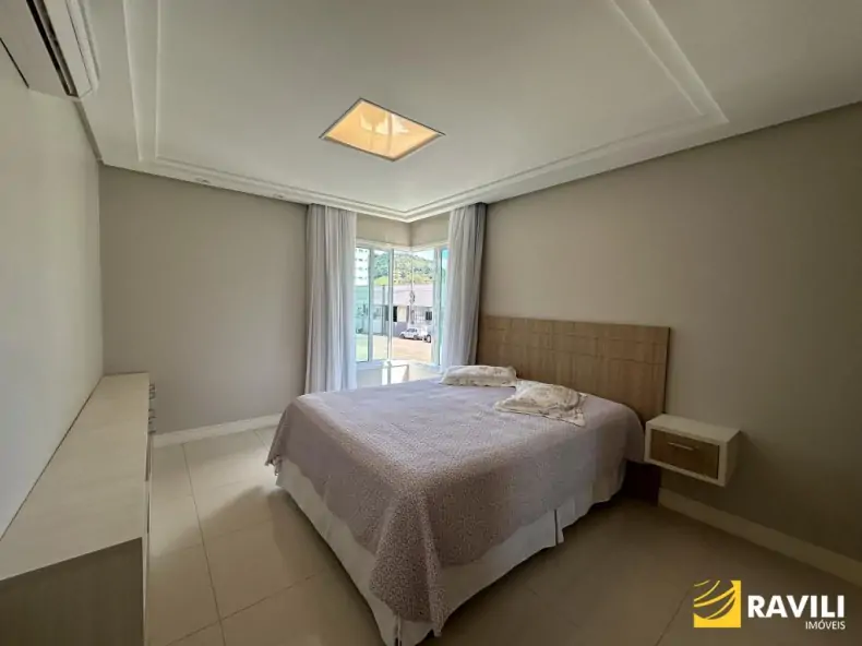 Belíssima Casa em Luzerna à Venda.