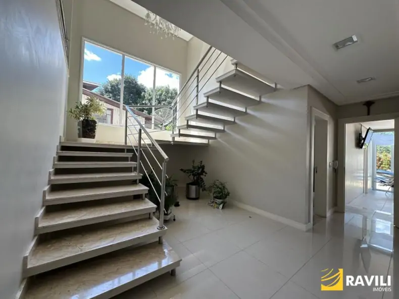 Belíssima Casa em Luzerna à Venda.